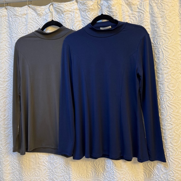 Zenana Tunic Tops (2 - Navy and Grey - Size Small) - Picture 1 of 4